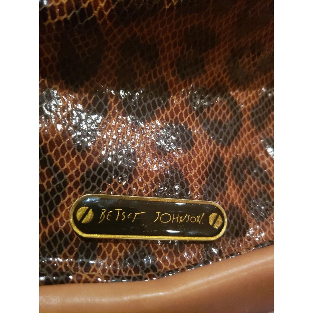 Betsey Johnson 1990s Cheetah Print Leather Shoulder Bag | 90s Brown Animal Print - Picture 7 of 11